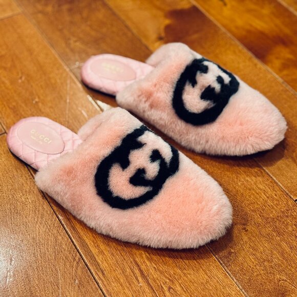Gucci Shoes - Gucci Interlocking G Faux Fur Slippers in Pink Size 41 US 11